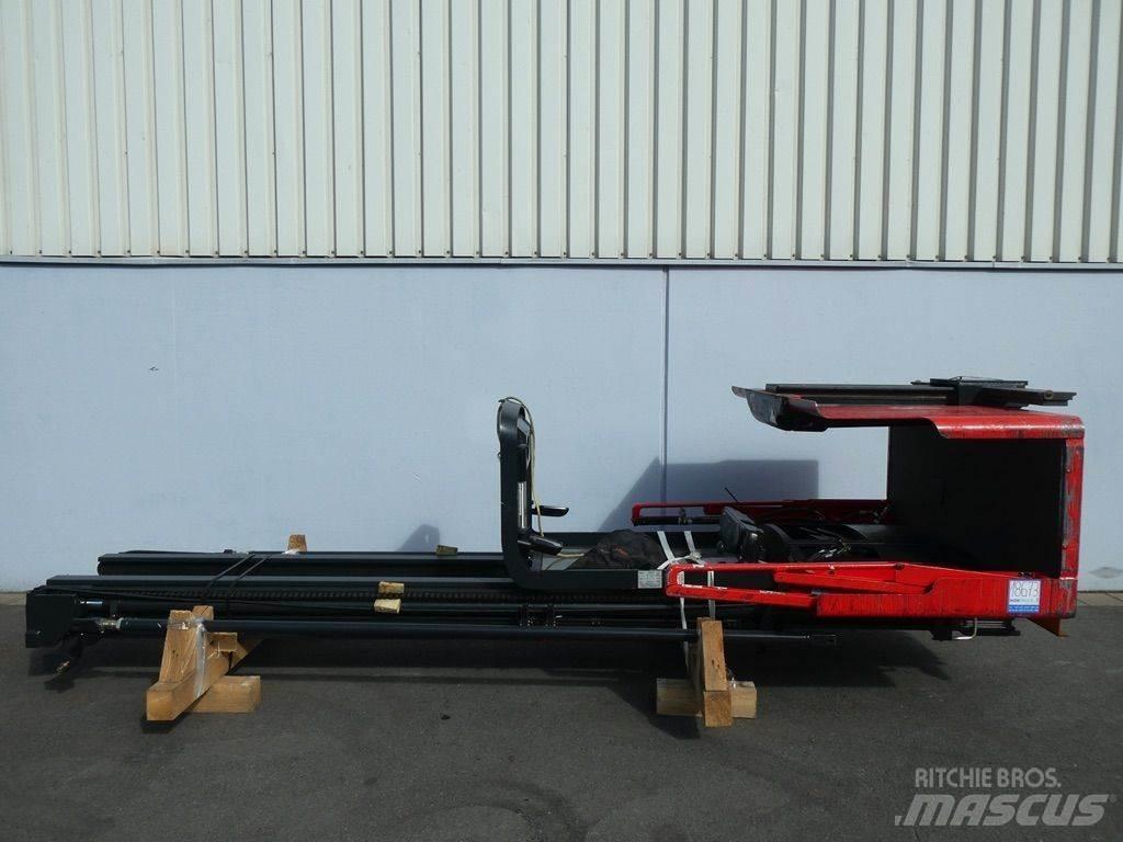 Linde V12-015 Машини за комисиониране високоповдигачи