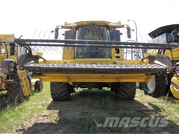New Holland CX860 Комбайни