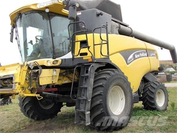New Holland CX860 Комбайни