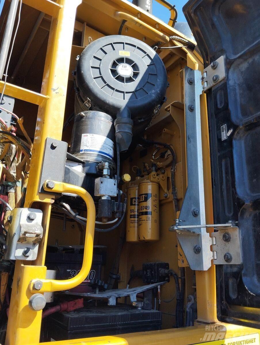 CAT 340F Верижен екскаватор