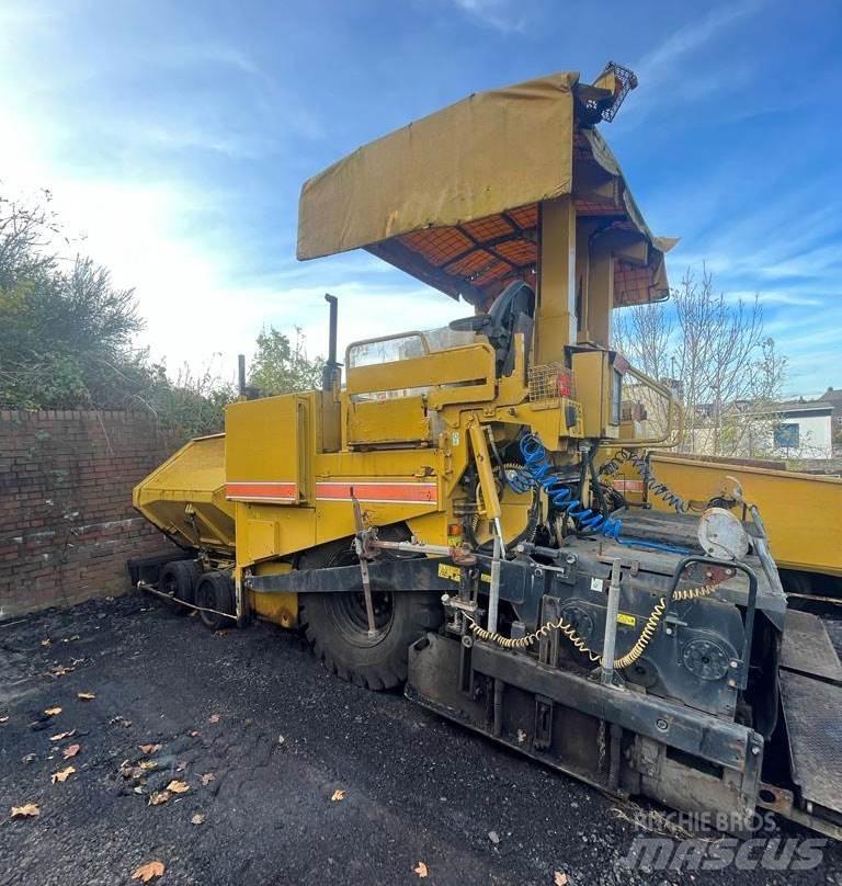 CAT AP600 Paver Машини за асфалт
