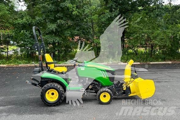 John Deere 1025R Трактори