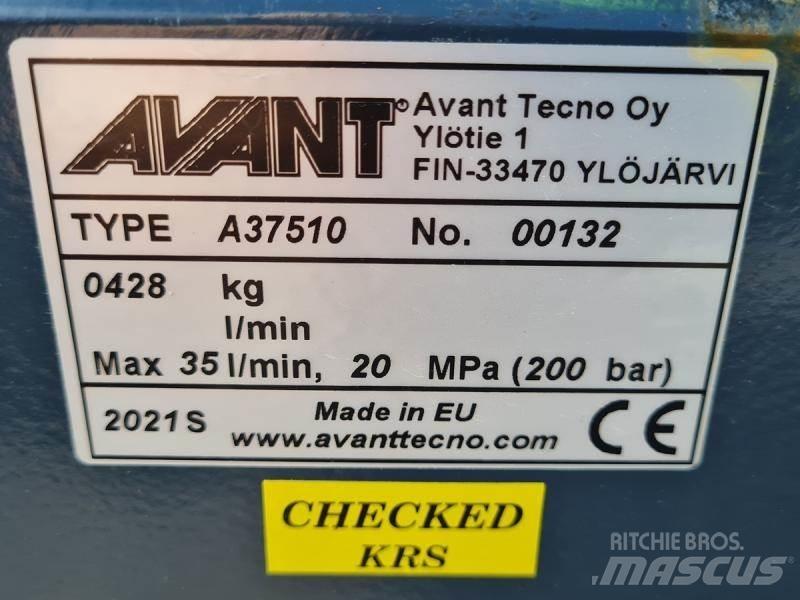 Avant Grävaggregat 260 Мини товарачи
