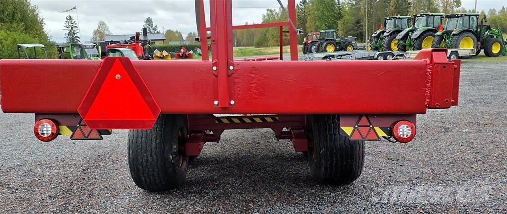  Baltransport 6,35x2,22m Ремаркета за бали