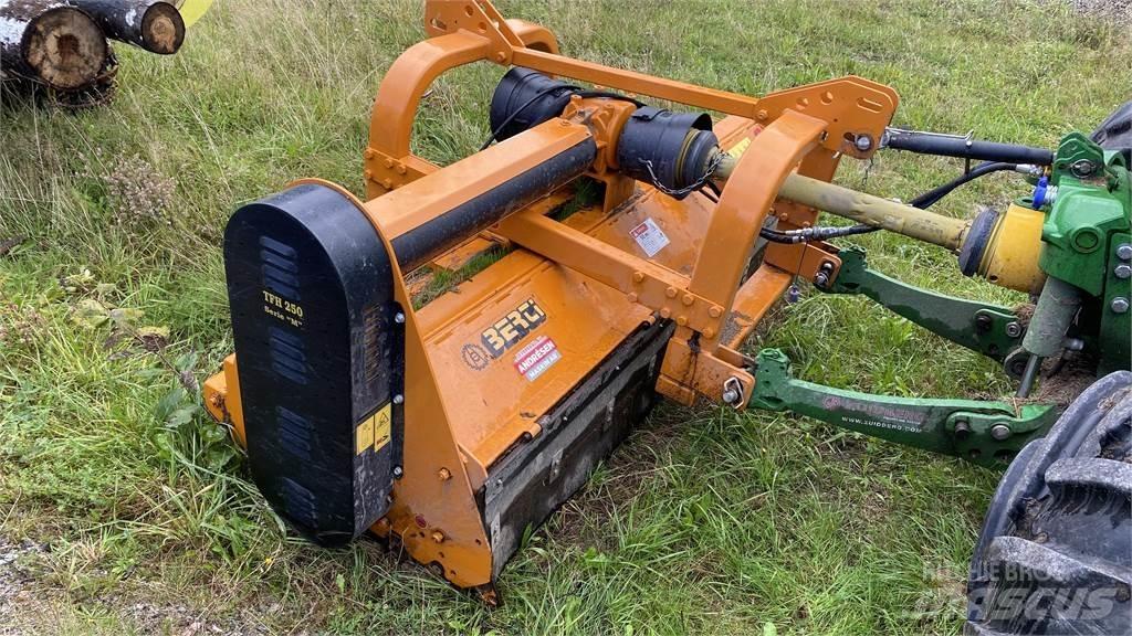 Berti TFH 250 BETESPUTS Стъблорезачки