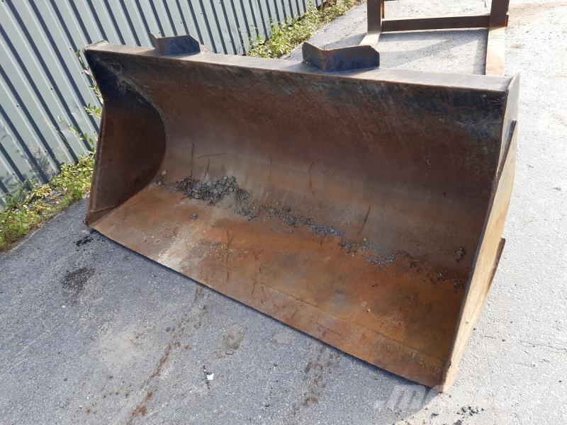  GRUSSKOPA 200 STORA BM Друг прикачен инвентар и компоненти