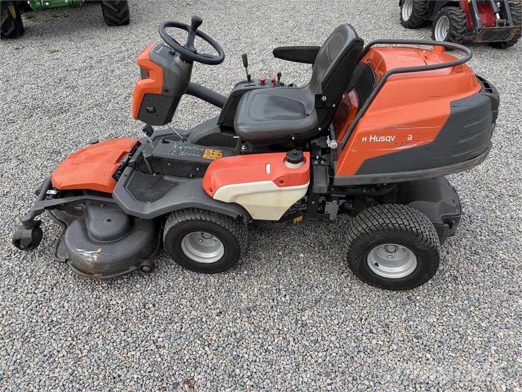 Husqvarna P524 Тракторни косачки