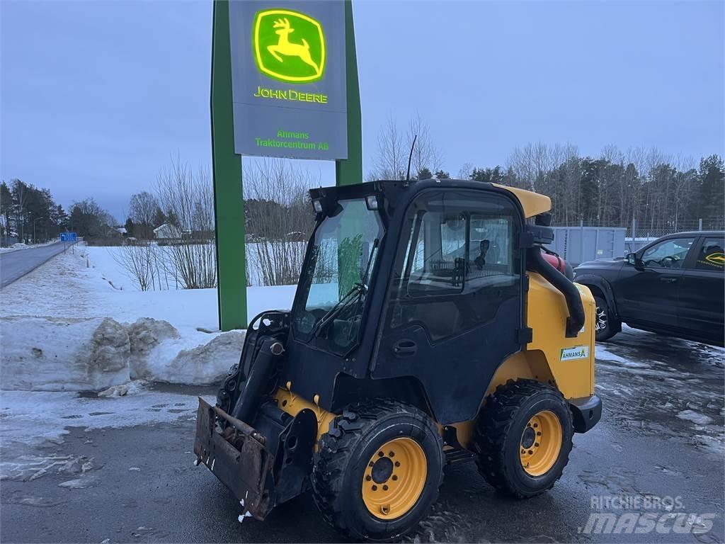 JCB 330 SKID STEER АТВ