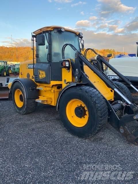 JCB 412S LASTMASKIN Колесни товарачи