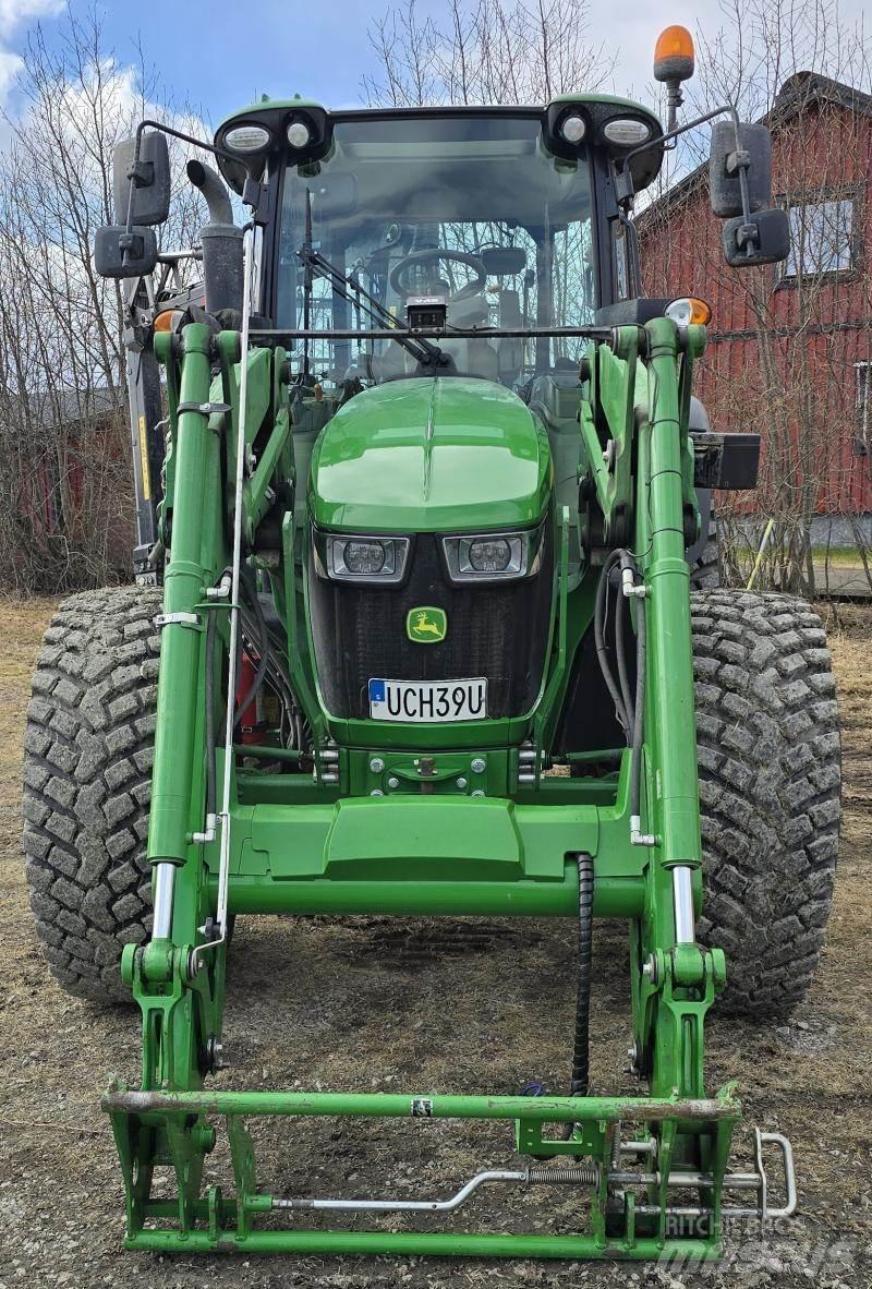 John Deere 5090R Трактори