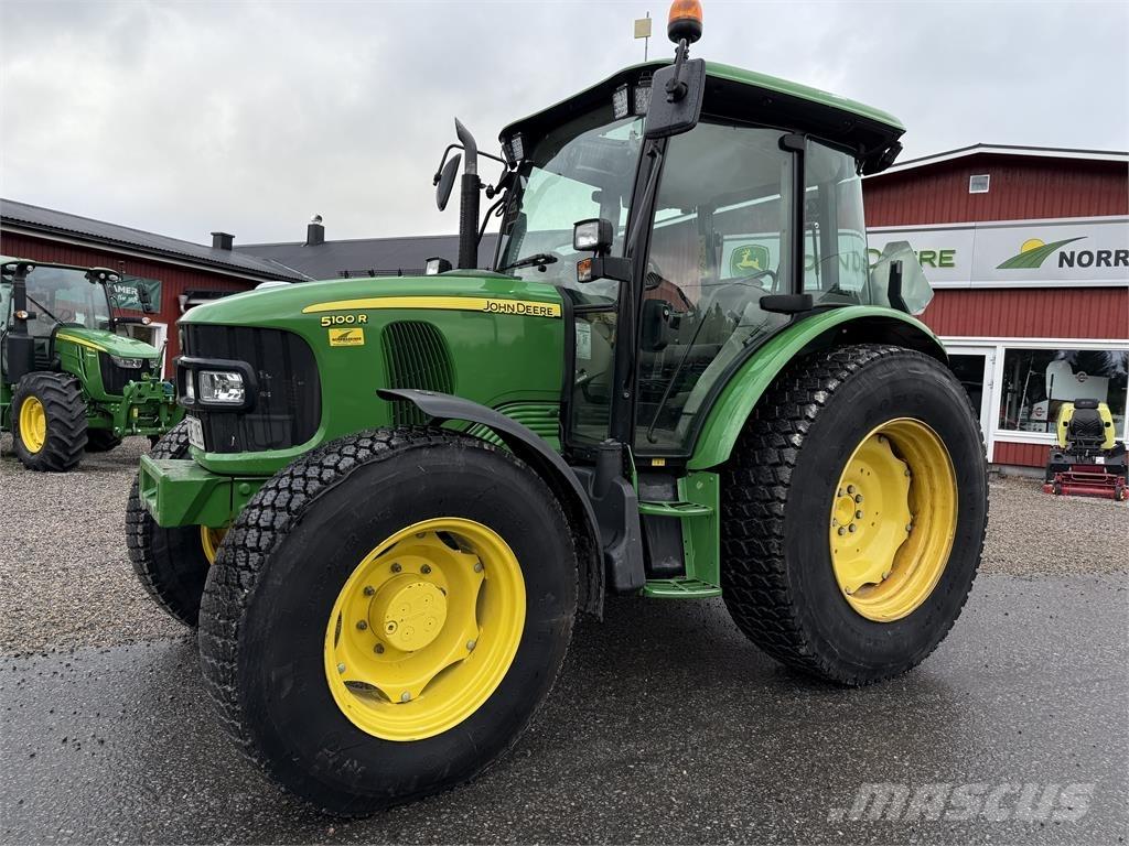John Deere 5100R Трактори