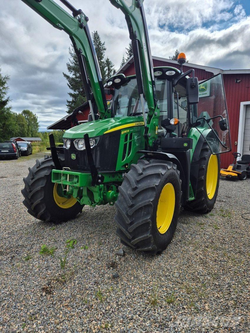 John Deere 6090M Трактори