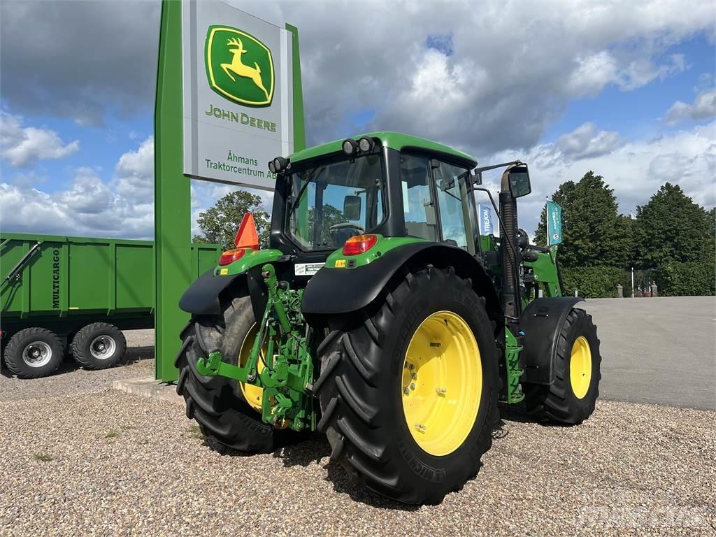 John Deere 6125M Трактори