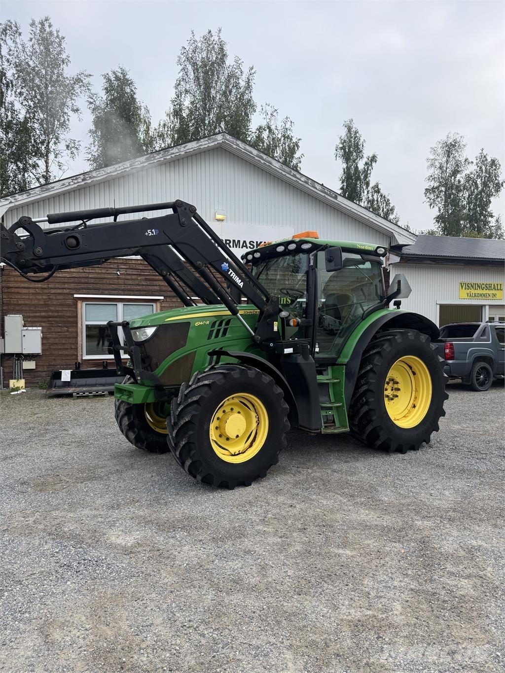 John Deere 6140R Трактори
