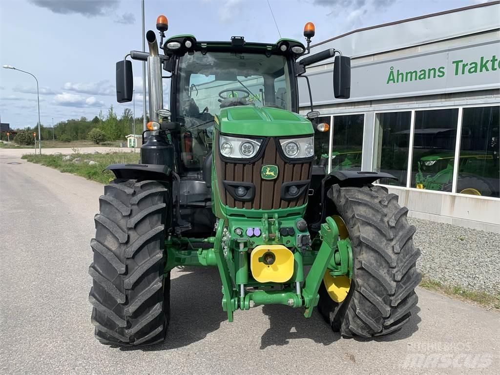 John Deere 6155R Трактори