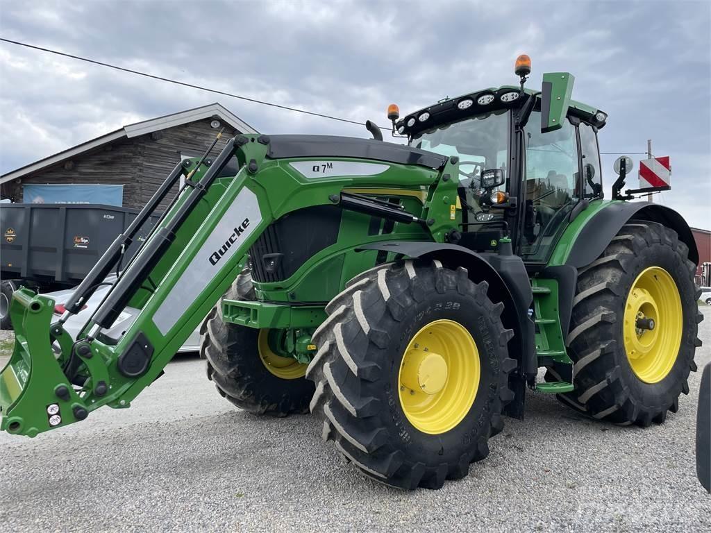 John Deere 6R 215 Трактори