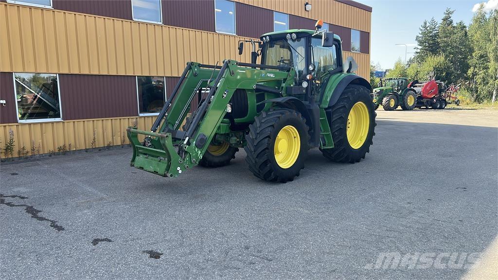 John Deere 7530 Premium Трактори
