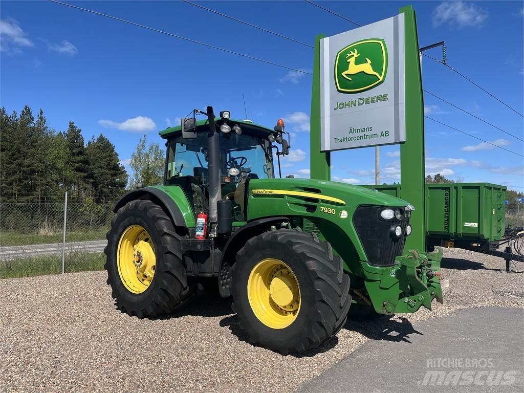 John Deere 7930 Трактори