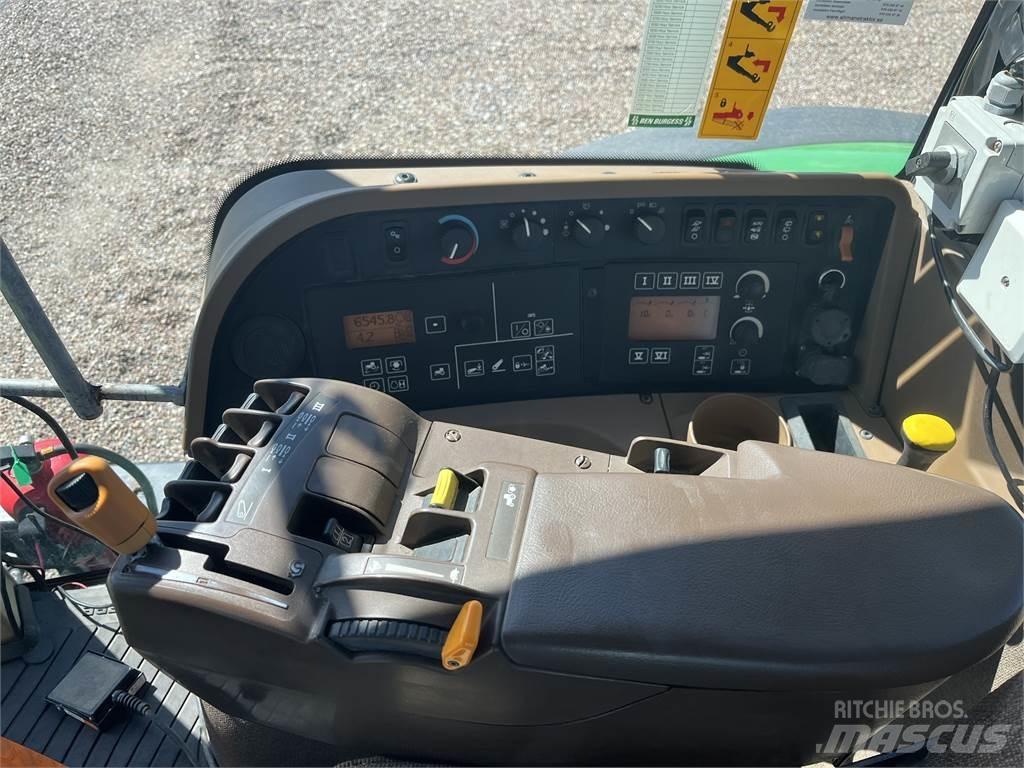 John Deere 7930 Трактори