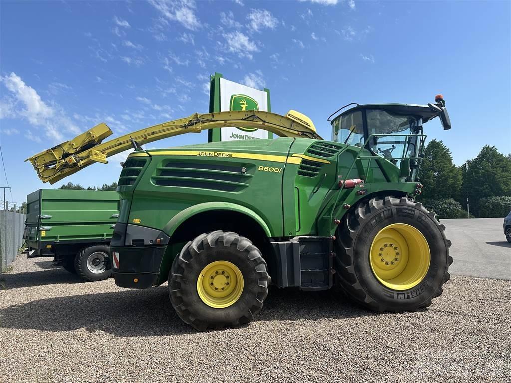 John Deere 8600 Самоходни фуражири
