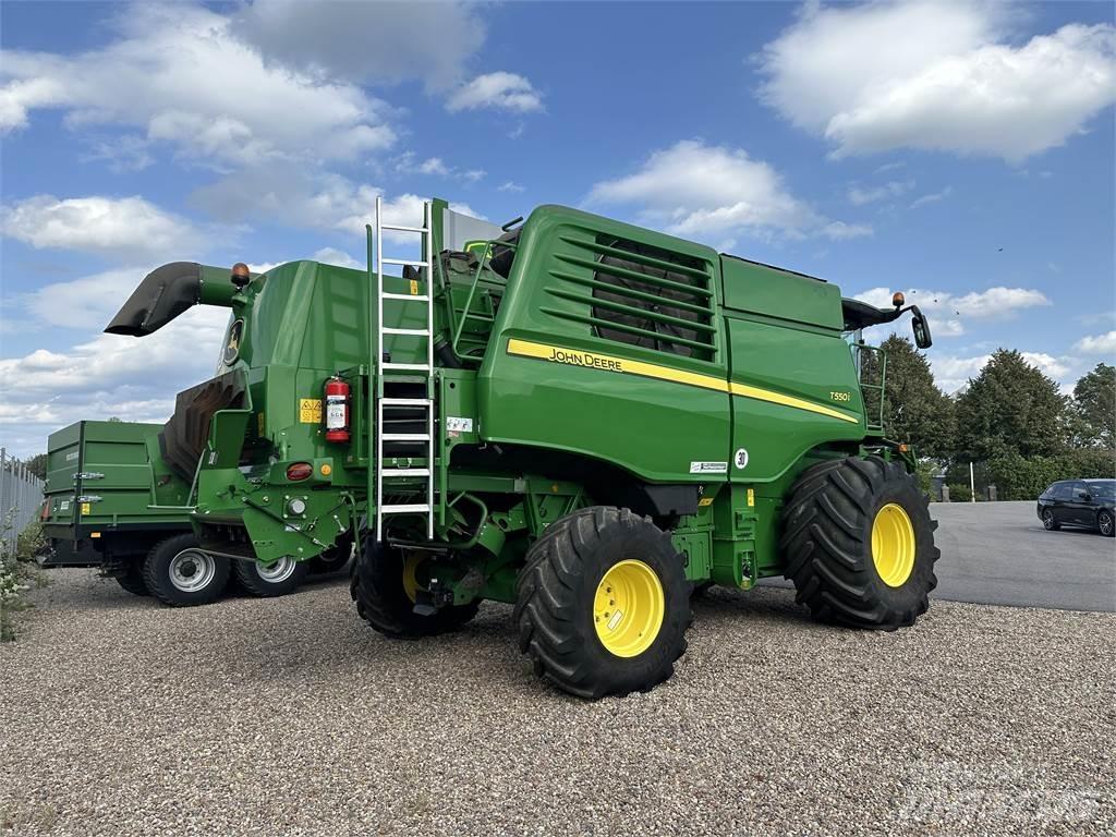 John Deere T550 Комбайни
