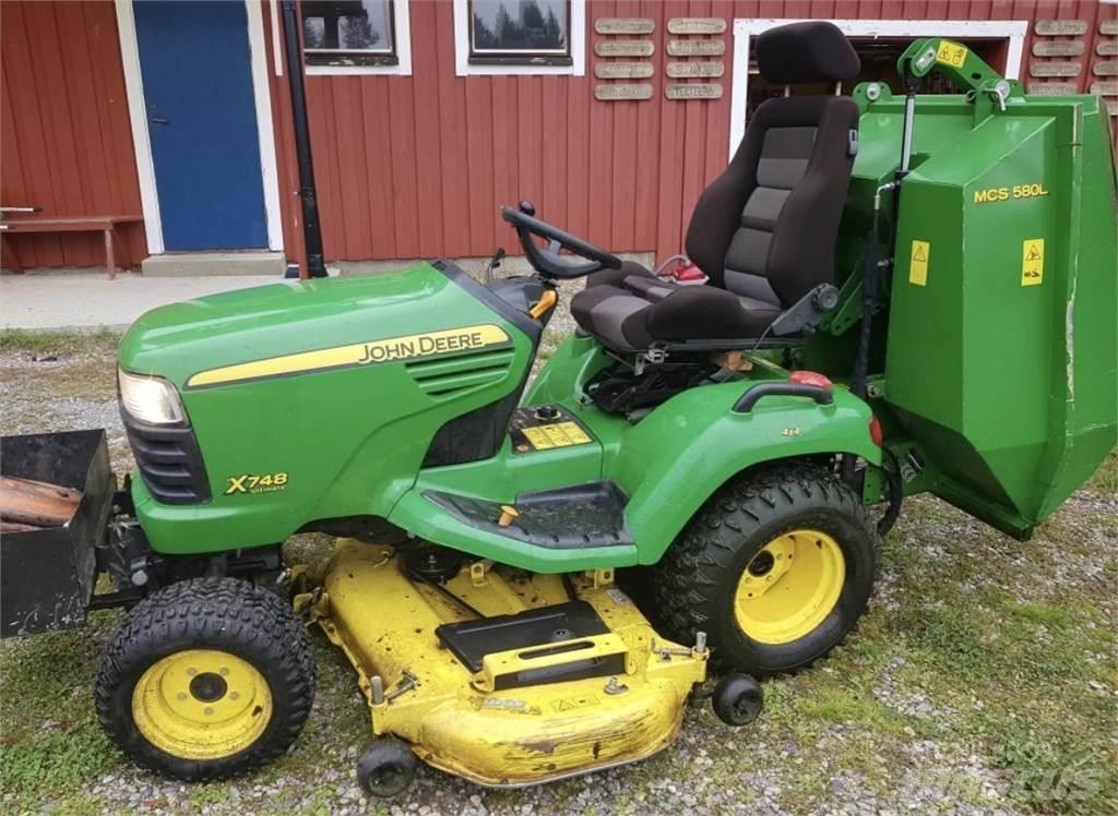 John Deere x748 Тракторни косачки