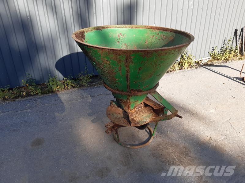  KONSTGÖDSEL TRATT Други машини за сеене и аксесоари