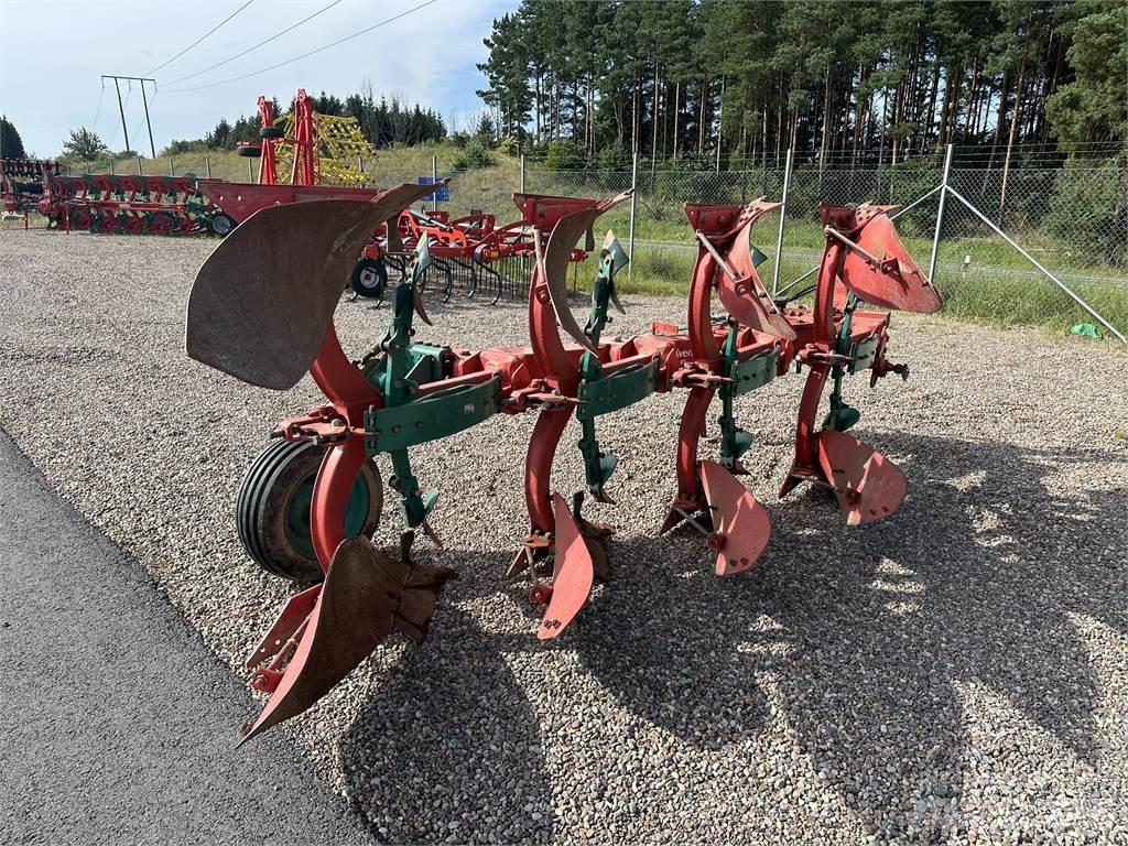 Kverneland ES4 Реверсивни плугове