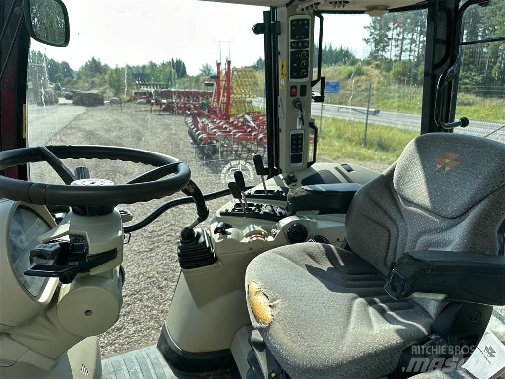 Massey Ferguson 5712 Трактори