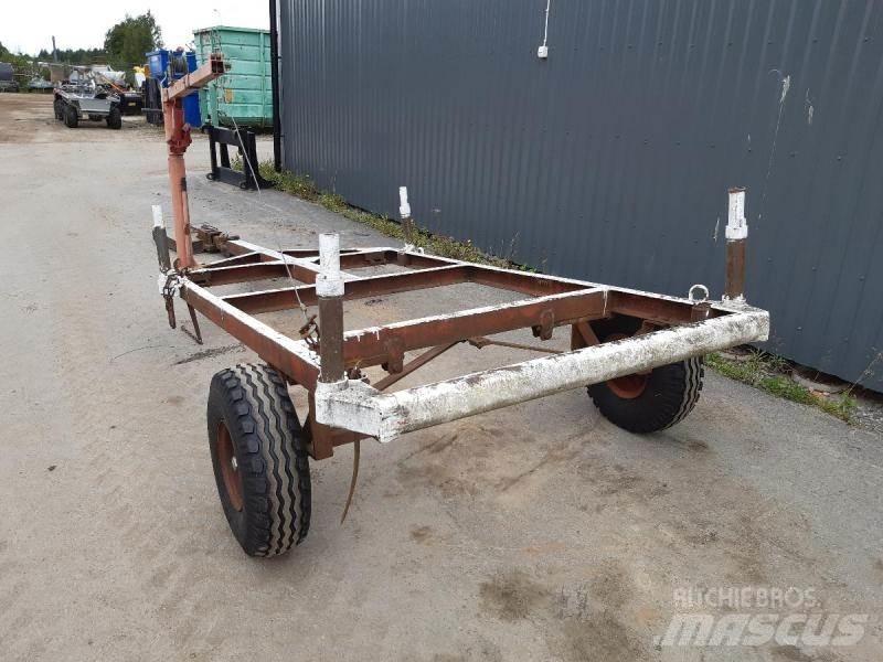  Skogvagn med vinch Горски ремаркета
