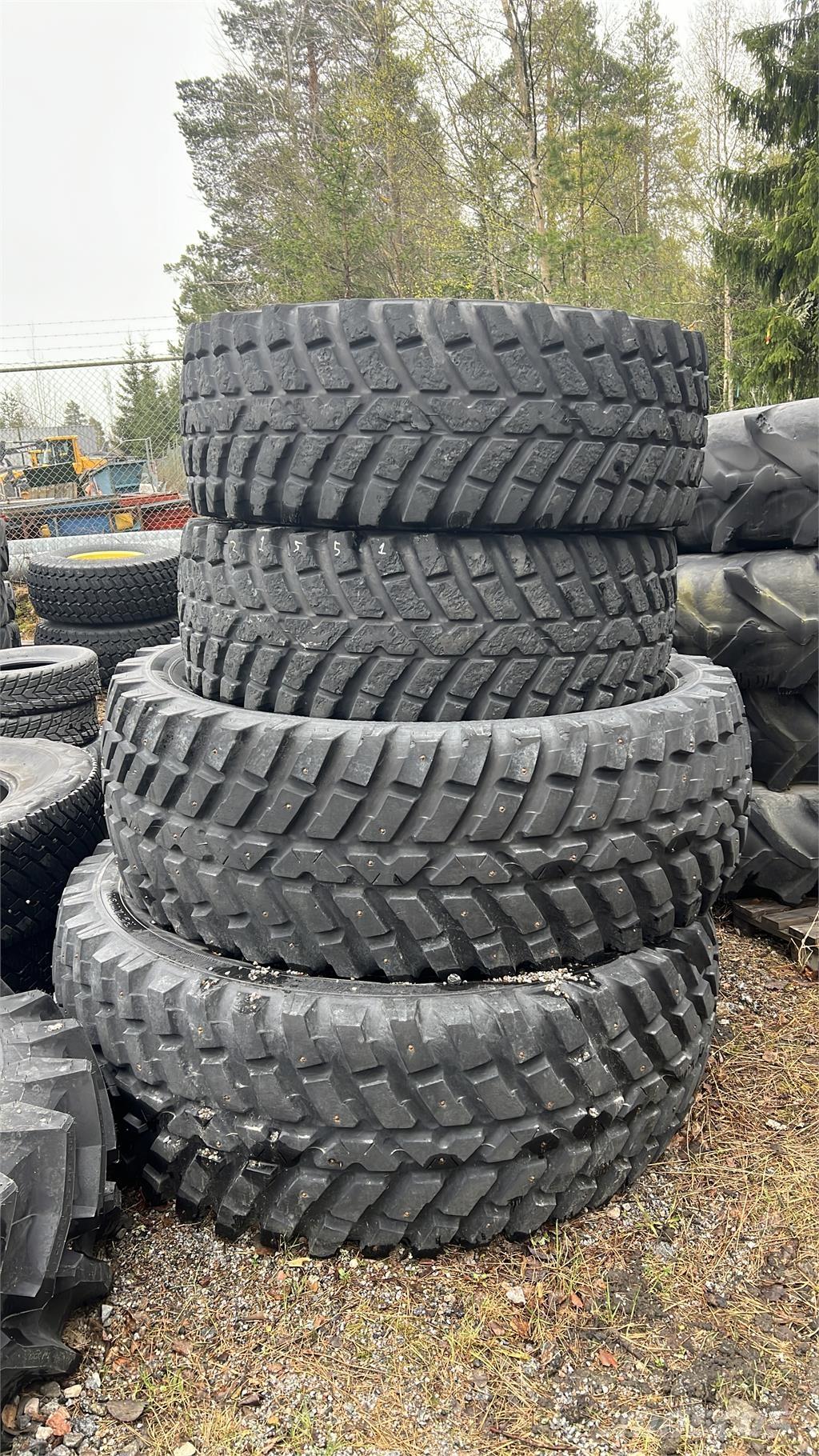  TRI2 Колелета/Гуми