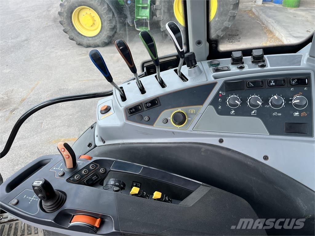 Valtra N174 Трактори