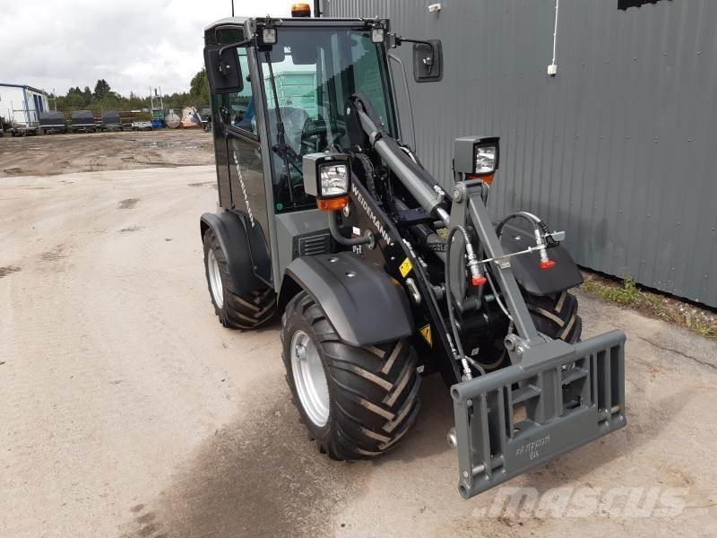 Weidemann 1260LP Black Товарач със заден ексватор