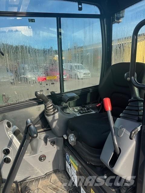 Yanmar SV19 GRÄVARE Колесни товарачи