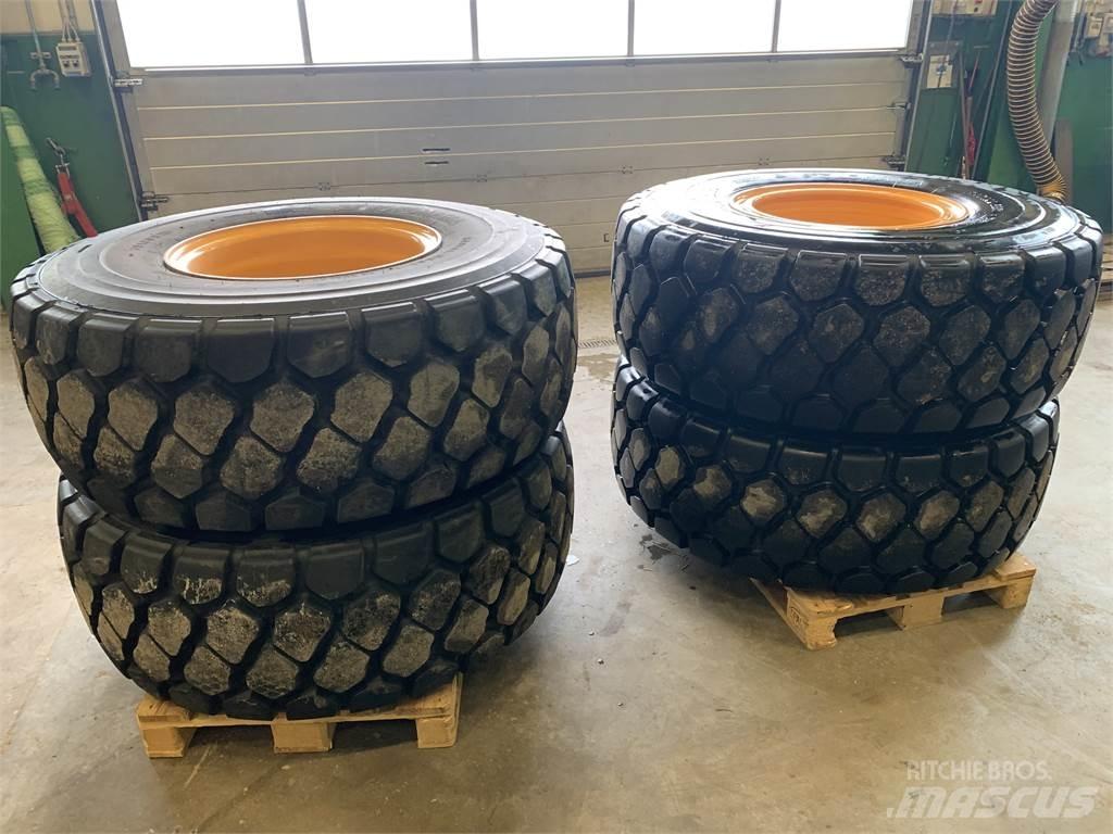 Yokohama RB31 Колелета/Гуми
