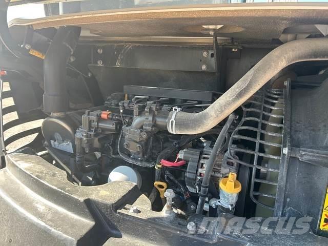 Bobcat E88 Средни екскаватори 7т - 12т
