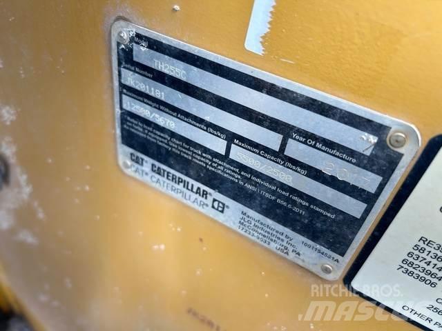 CAT TH255C Телескопични товарачи