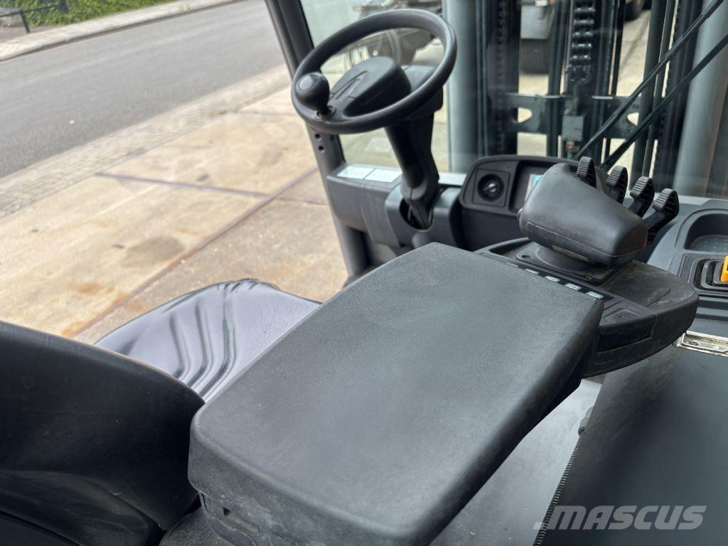 Jungheinrich EFG S30 Електрически вилични кари-повдигачи