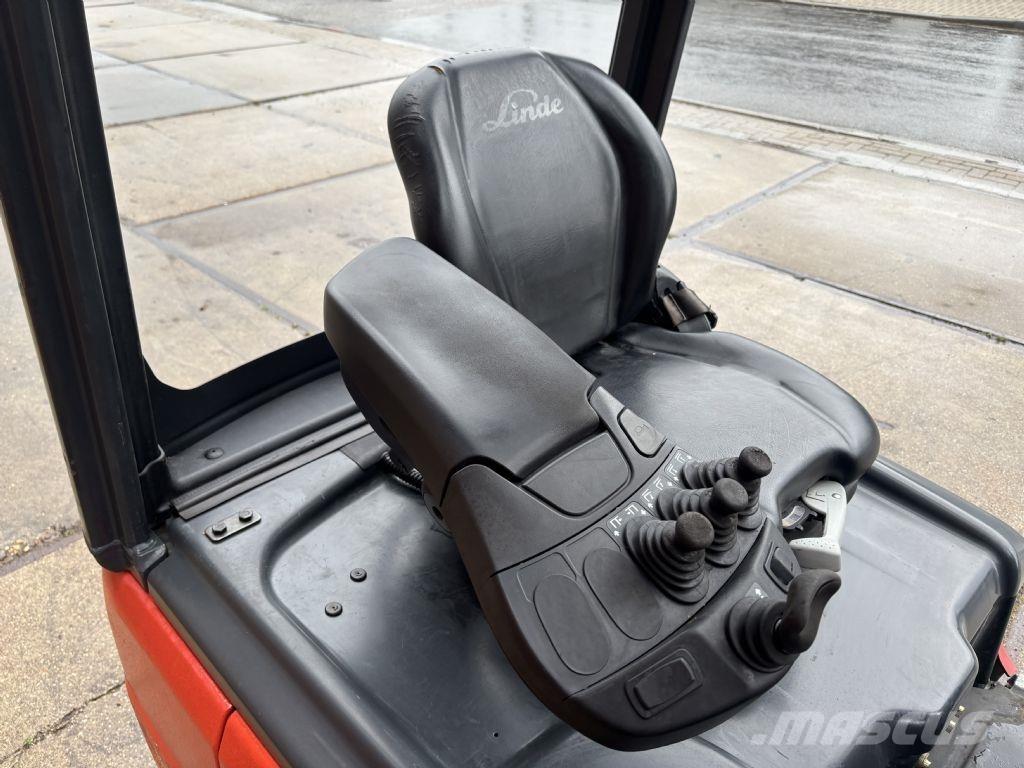 Linde E14-02 Електрически вилични кари-повдигачи