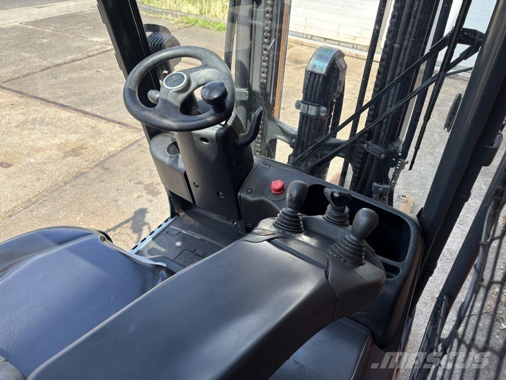 Linde E14-02 Електрически вилични кари-повдигачи
