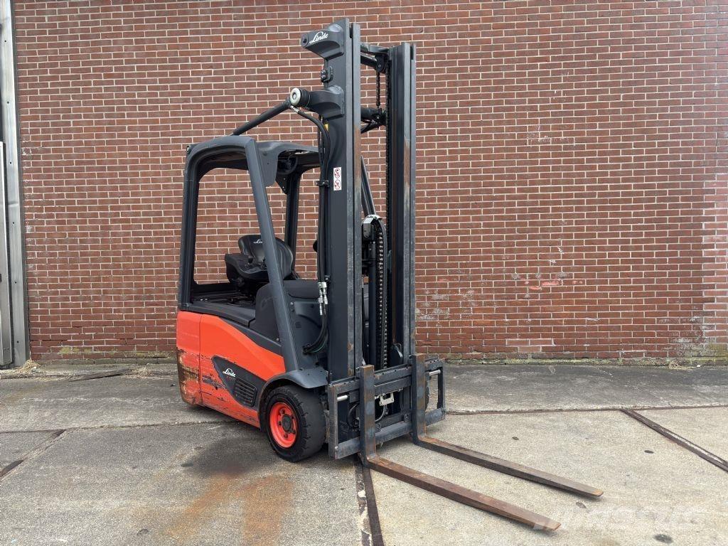 Linde E15-02 Електрически вилични кари-повдигачи