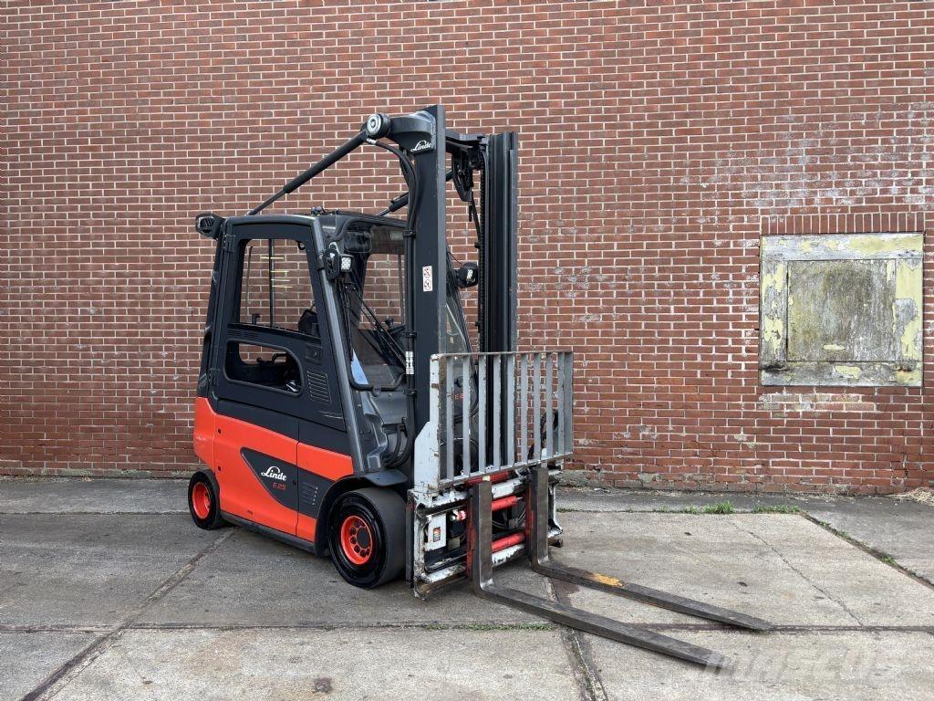 Linde E25-01 Електрически вилични кари-повдигачи