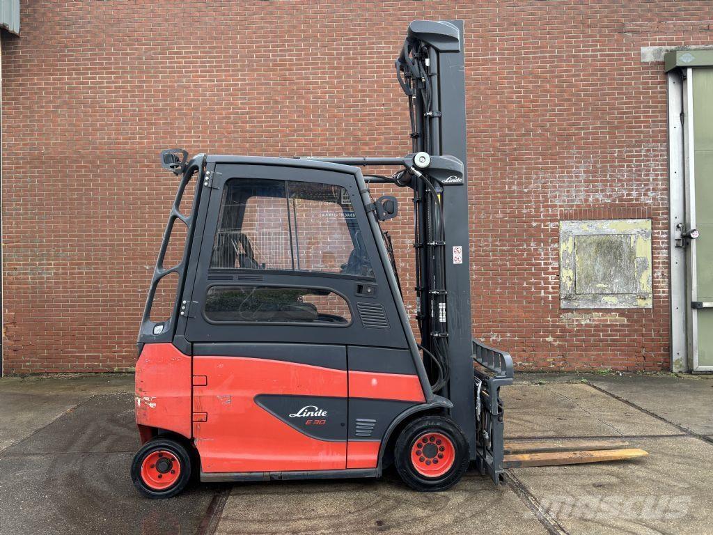 Linde E30HL-01/600 Електрически вилични кари-повдигачи
