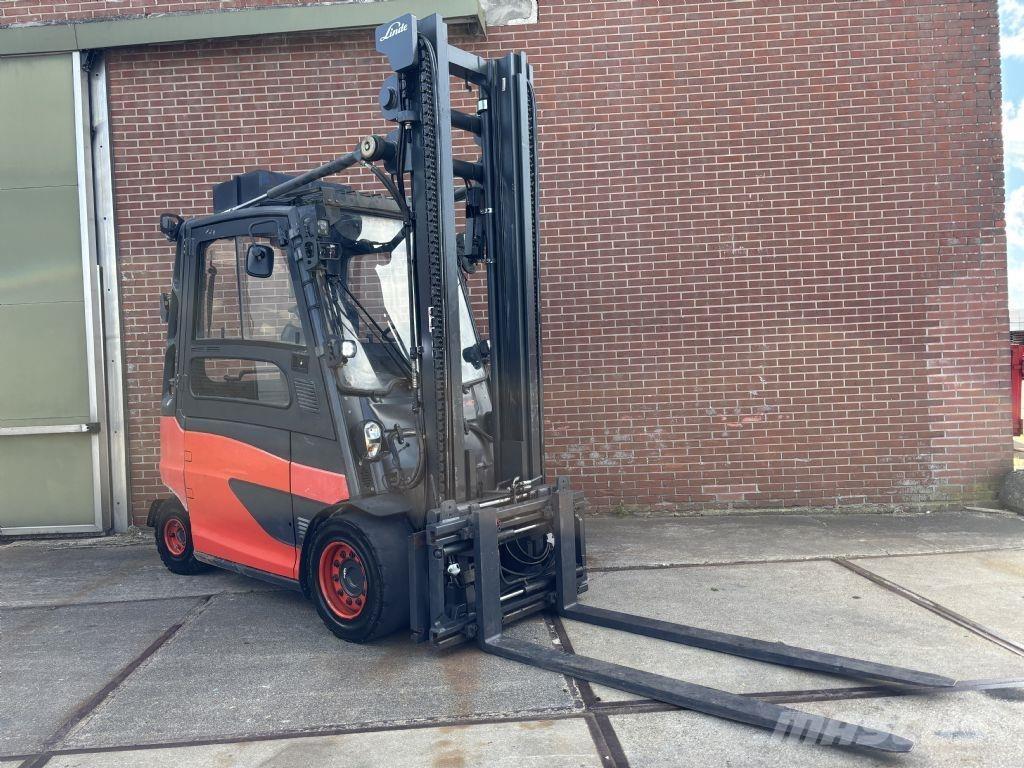 Linde E40HL-01/600 Електрически вилични кари-повдигачи