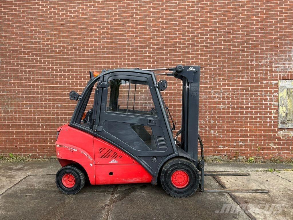Linde H25D Дизелови камиони