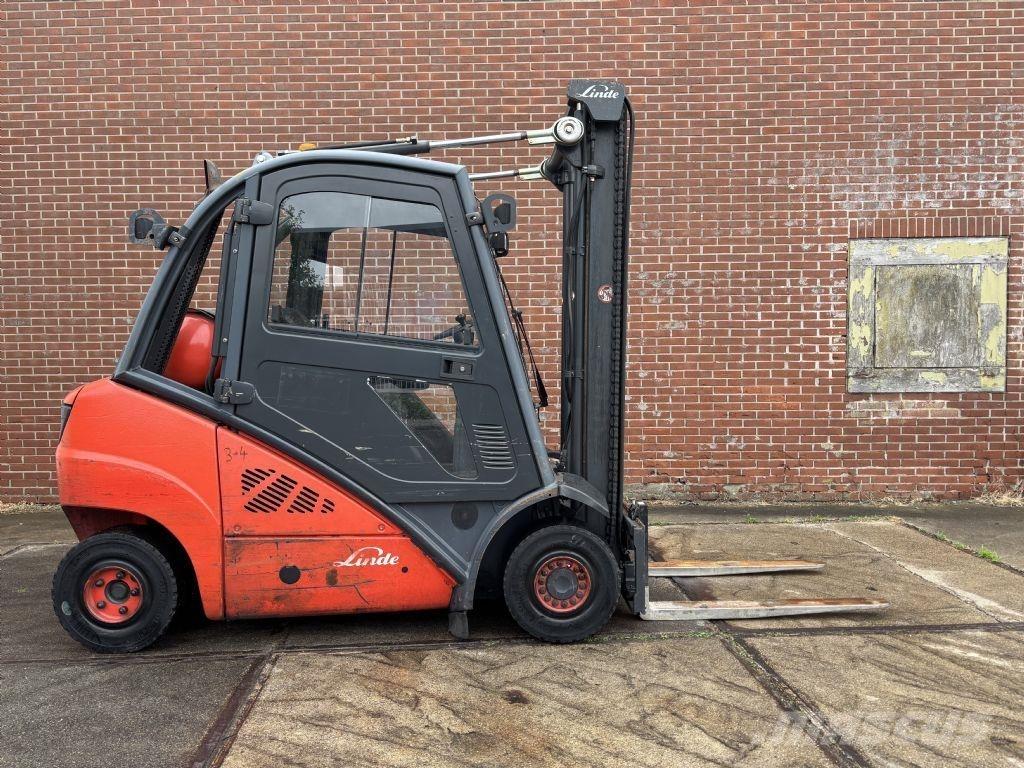 Linde H25T-01 Камиони с АГУ