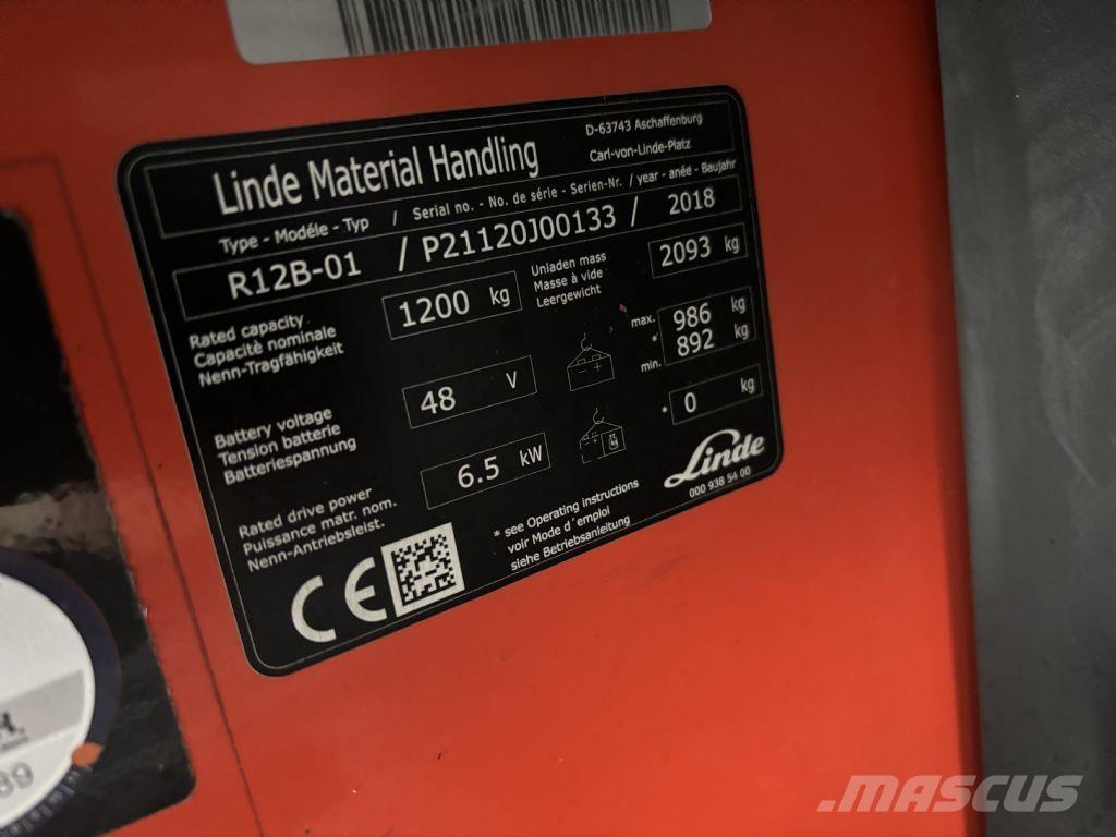 Linde R12B-01 Ретрак/ Високоповдигач с изместване на вилката напред