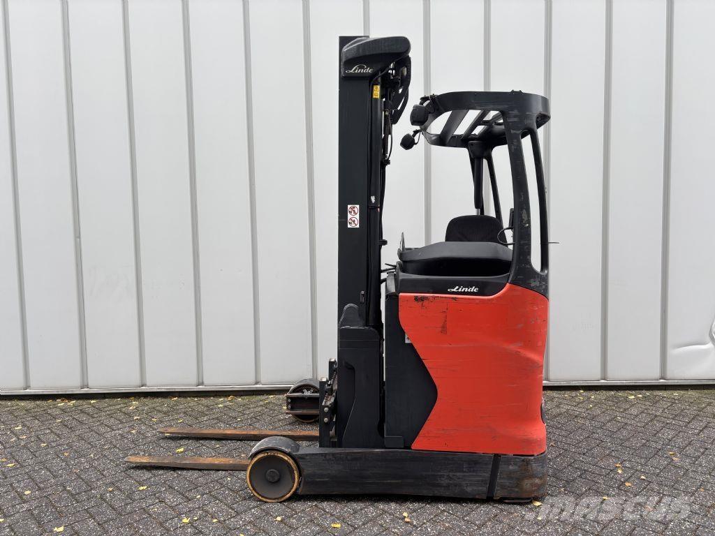 Linde R12B-01 Ретрак/ Високоповдигач с изместване на вилката напред
