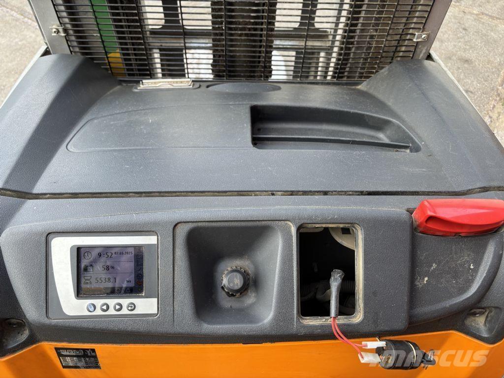 Still EXV 14 Колички високоповдигачи с теглич