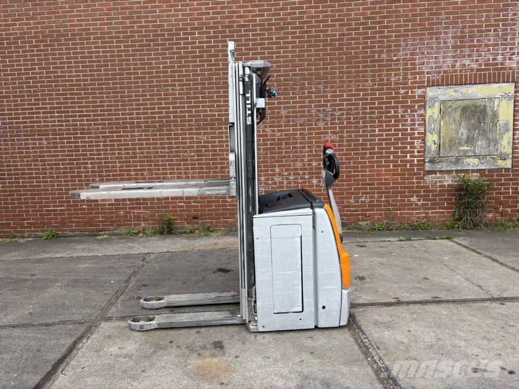 Still EXV 14 Колички високоповдигачи с теглич